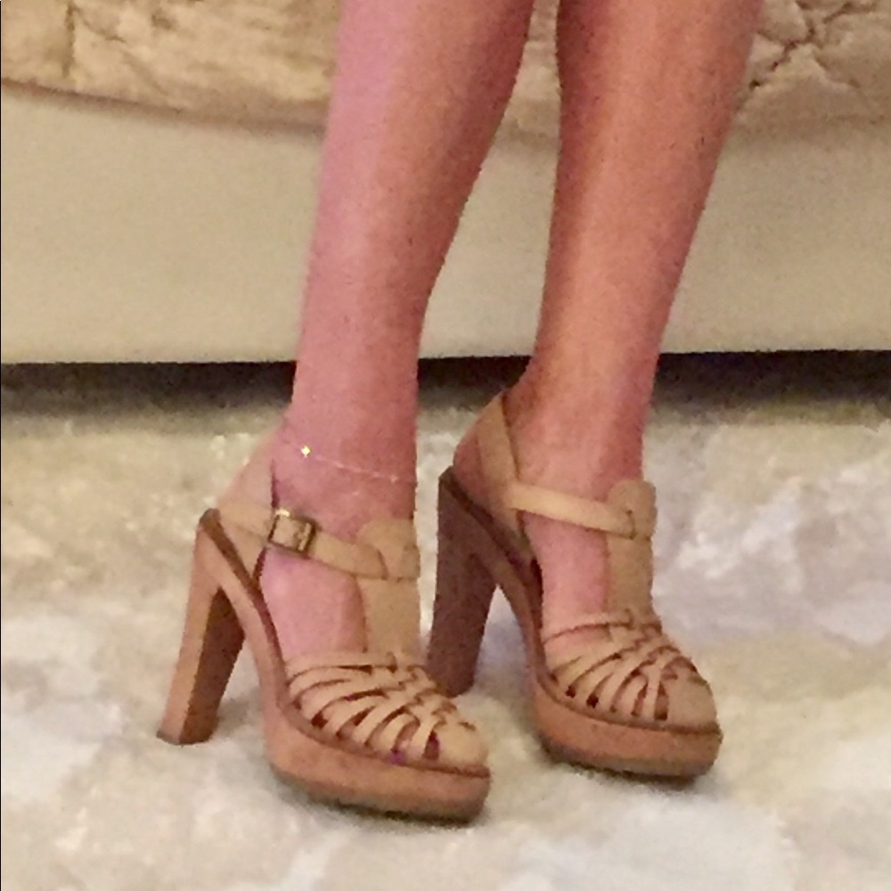 Chloe Nude Platform Sandal